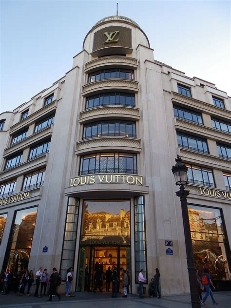 cheaper to buy louis vuitton in paris or london|louis vuitton store paris france.